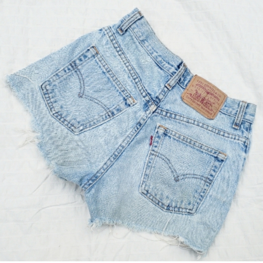 Vintage Levis Cutoff Shorts